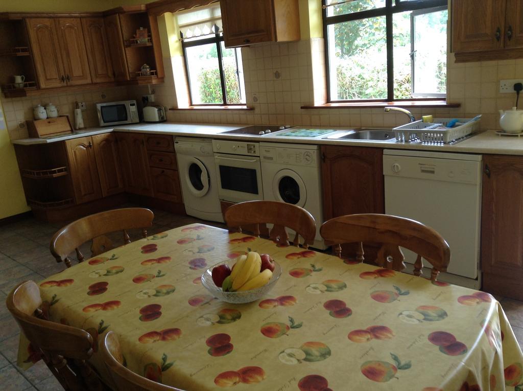 Riverlodge Self Catering Kenmare Exteriör bild